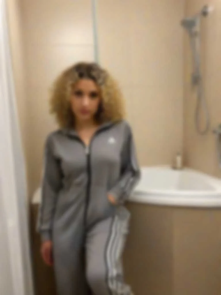 Яна